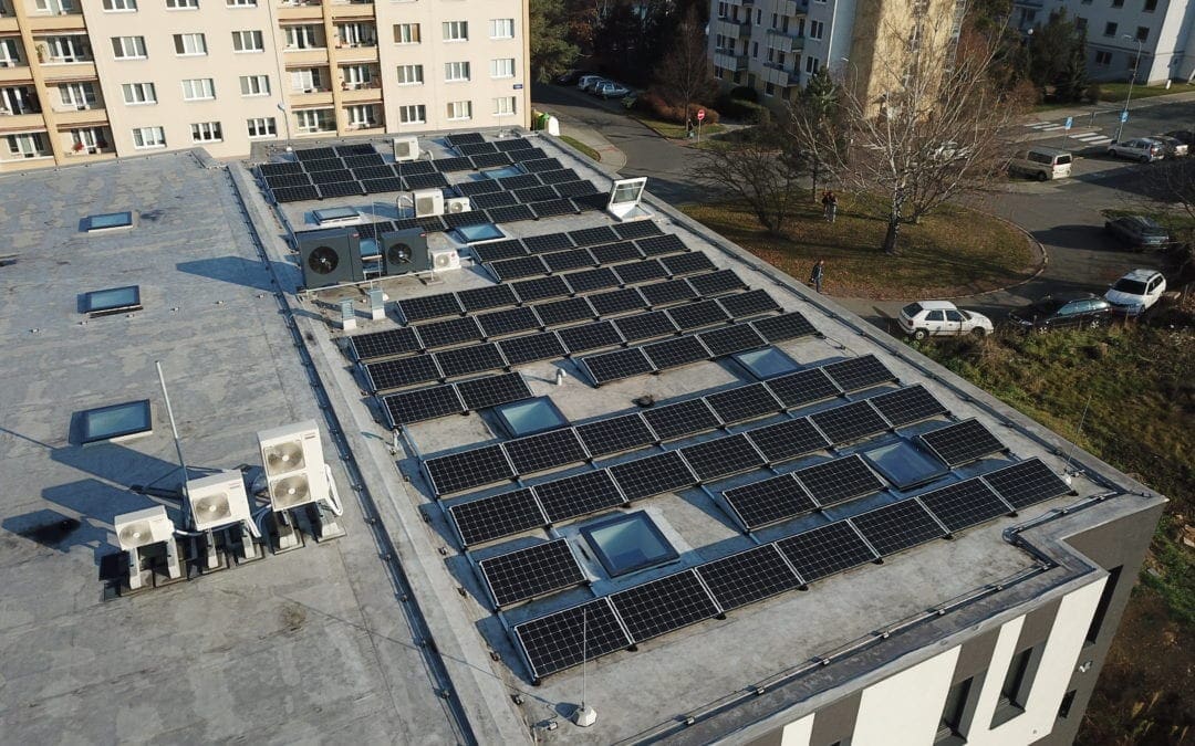 Fotovoltaická elektrárna s bateriemi, Zlín